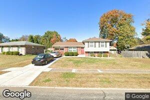 9211 Tangley Ln, Louisville, KY 40242