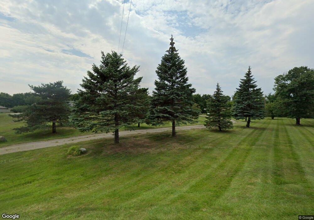 1383 N Oak Rd, Davison, MI 48423 - photo 1