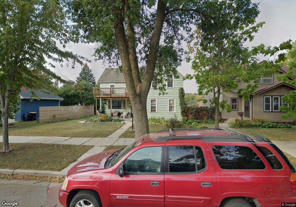 215 N Jefferson St, New Ulm, MN 56073 - photo 1