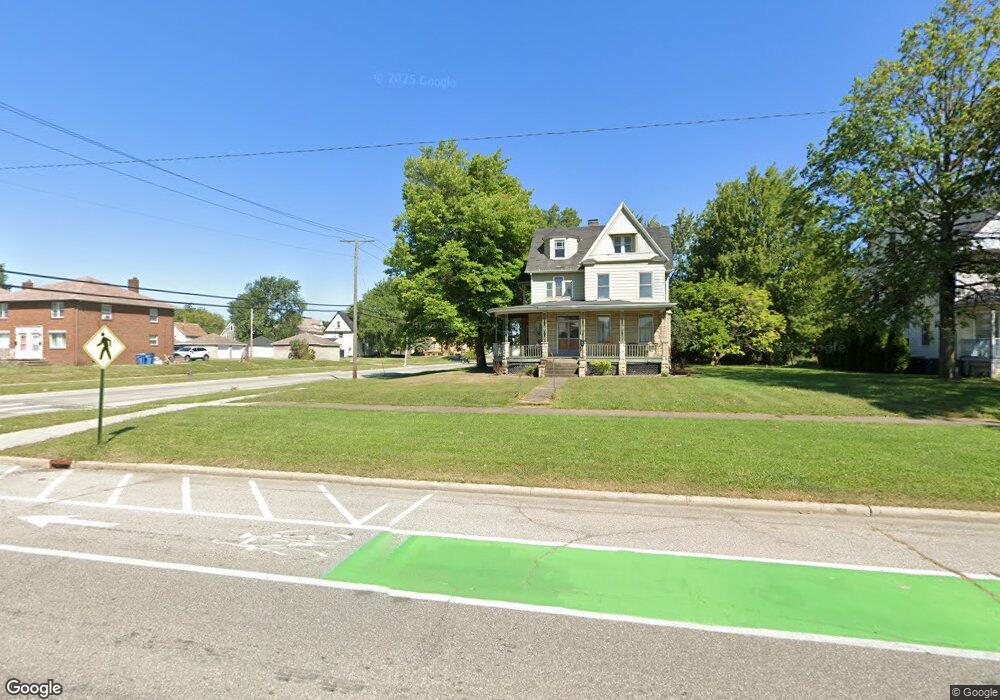 1903 E 31st St, Lorain, OH 44055 - photo 1