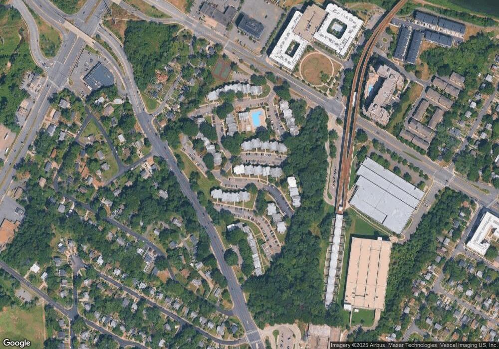 2624 Fort Farnsworth Rd unit 208, Alexandria, VA 22303 - photo 1