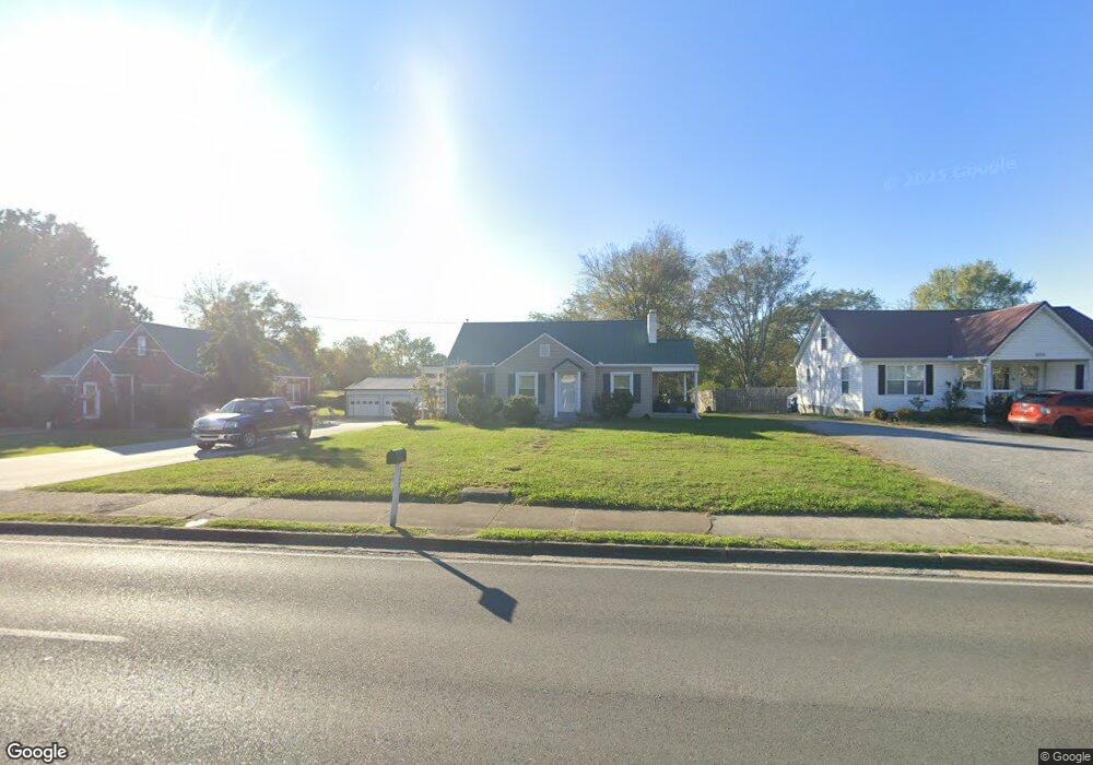 828 S Cannon Blvd, Shelbyville, TN 37160 - photo 1