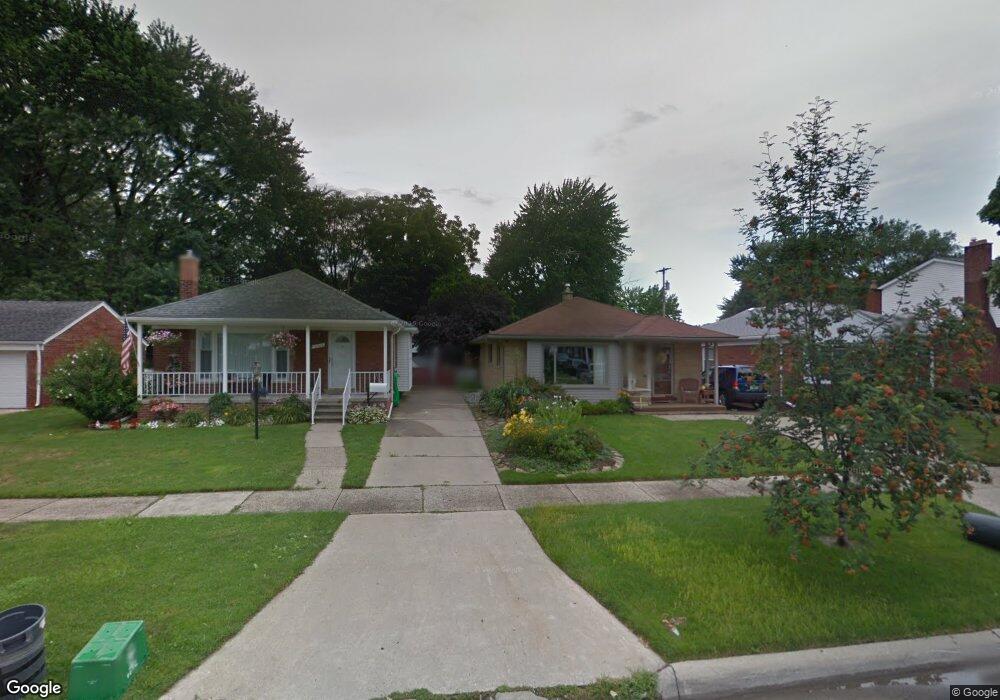 7638 Cortland Ave, Allen Park, MI 48101 - photo 1