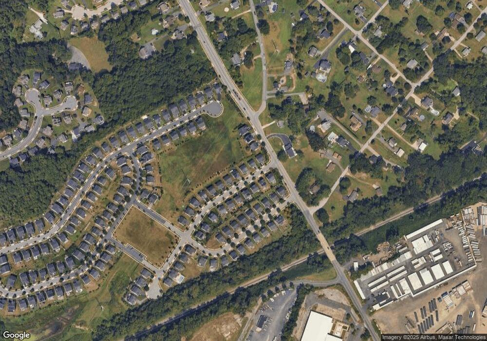 5728 Fieldcrest Dr, White Marsh, MD 21162 - photo 1