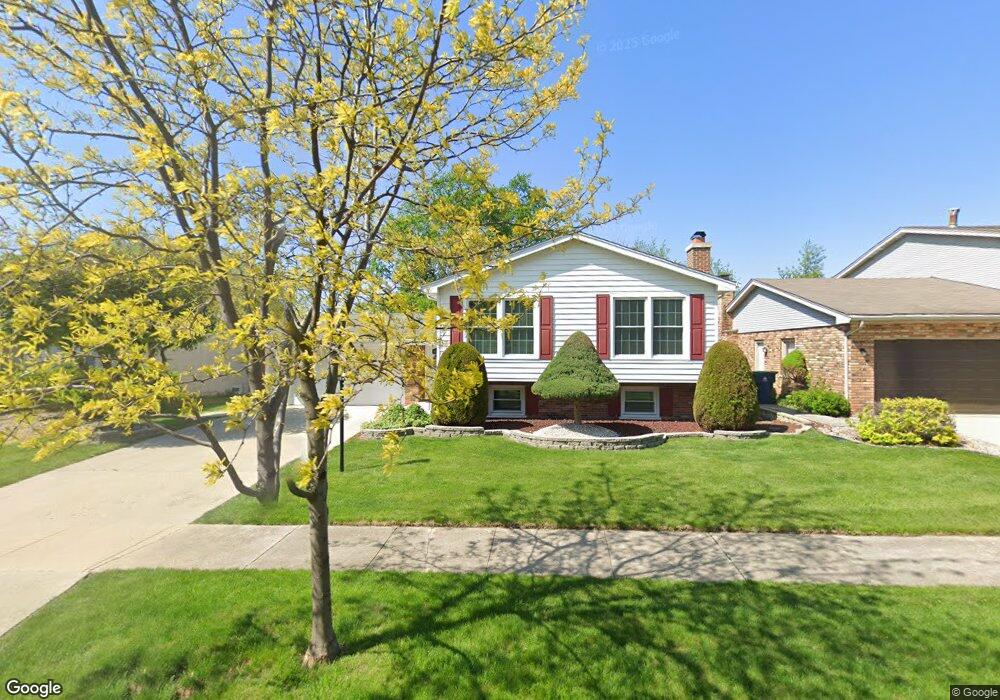 4306 Oakwood Ln, Matteson, IL 60443 - photo 1