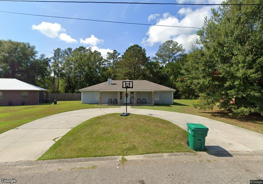 718 Charlotte Cir, Picayune, MS 39466 - photo 1