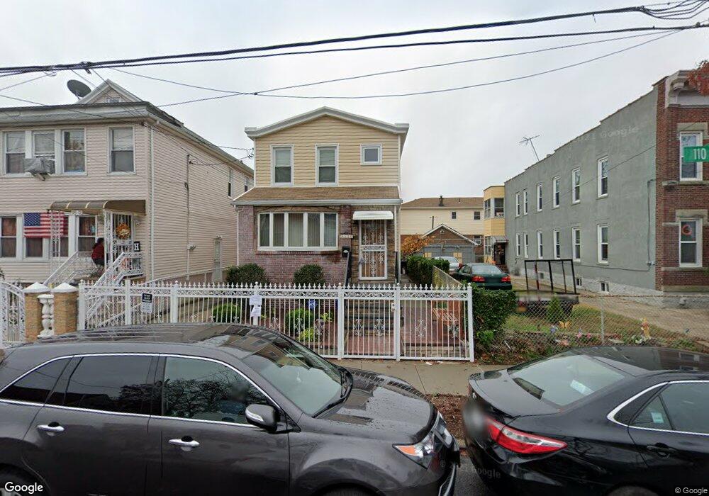 9510 110th St, South Richmond Hill, NY 11419 - photo 1