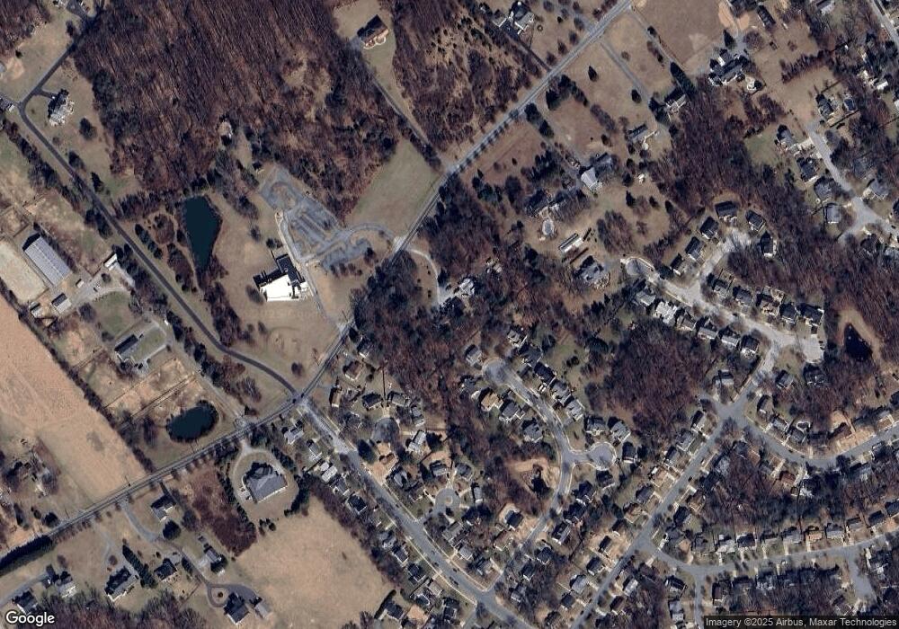 15715 Riding Stable Rd, Laurel, MD 20707 - photo 1