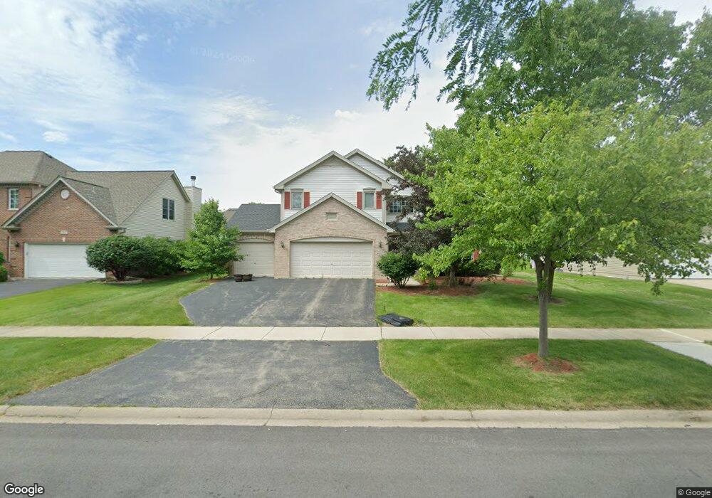 2203 Snow Creek Rd, Naperville, IL 60564 - photo 1