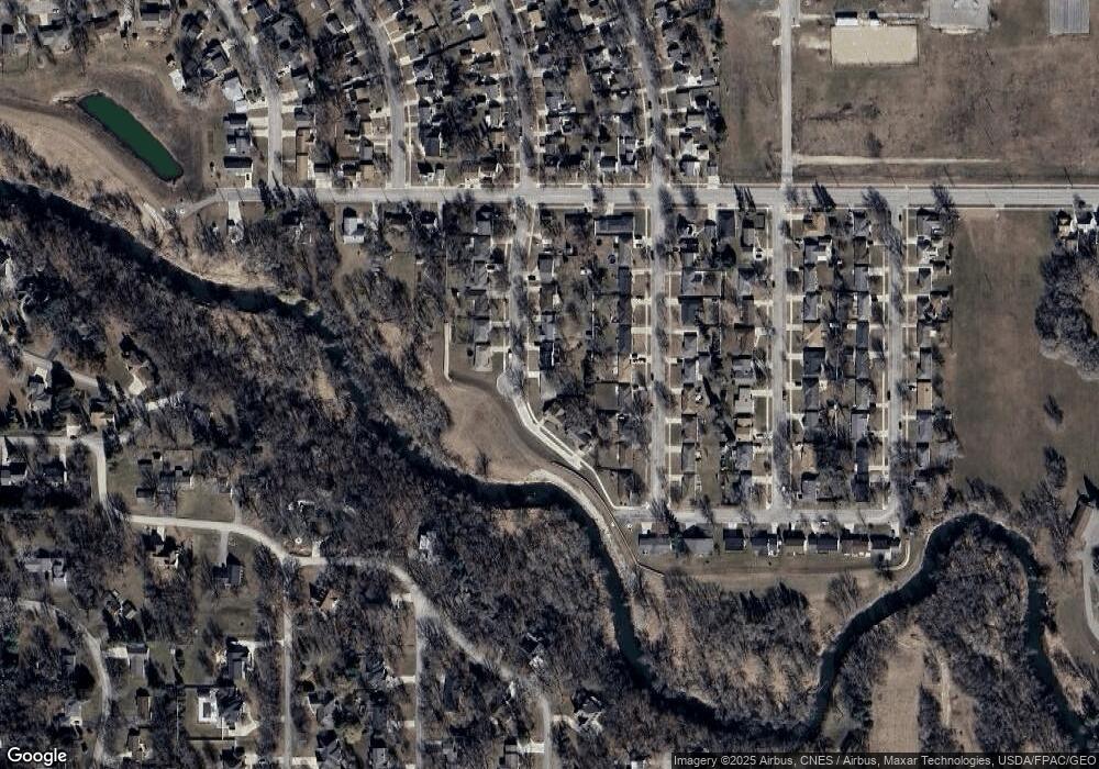 1001 18th St SW, Austin, MN 55912 - photo 1