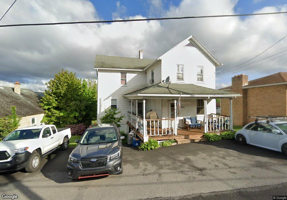 3304 Cedar Ave, Moosic, PA 18507 - photo 1