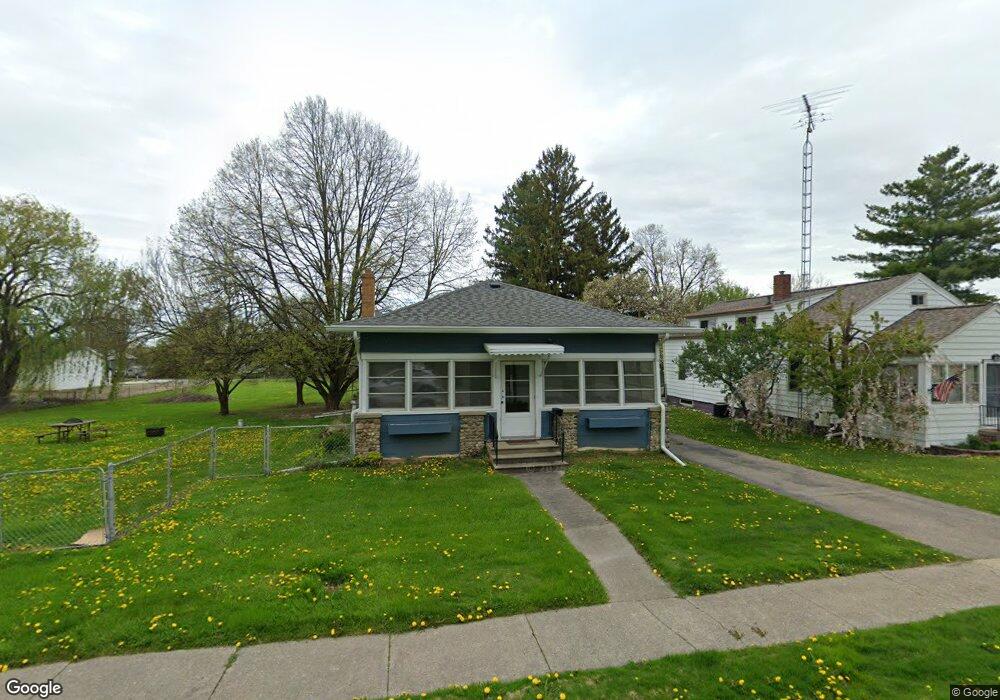 12428 W Lennon Rd, Lennon, MI 48449 - photo 1