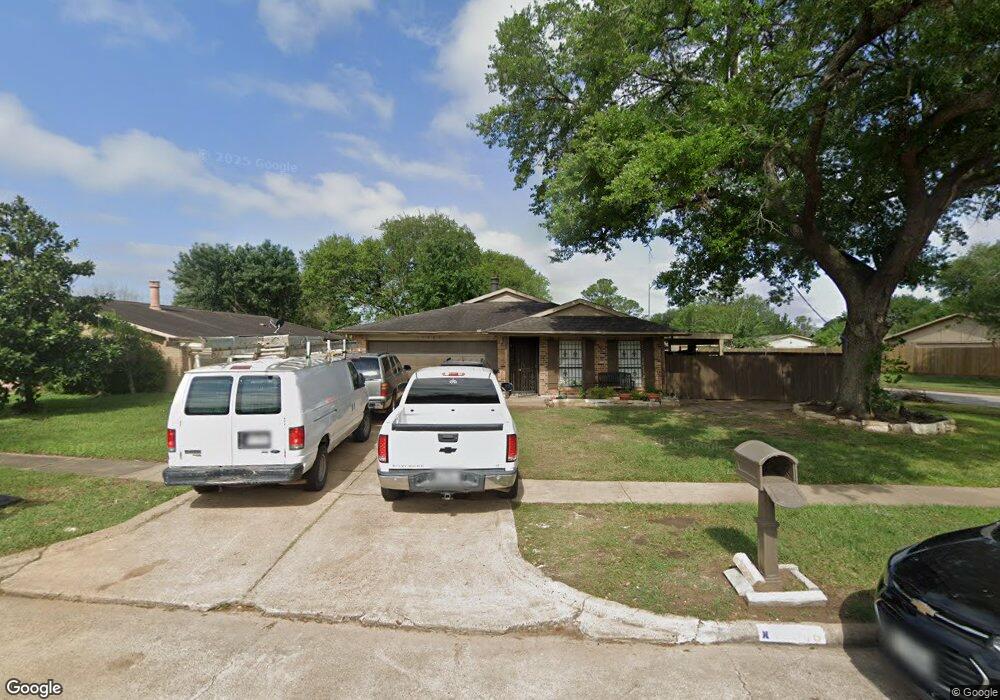 15906 Lenclaire Dr, Houston, TX 77053 - photo 1