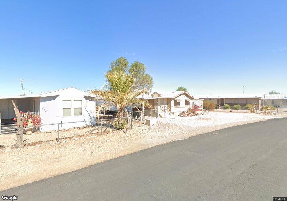 676 W Hagley Loop, Quartzsite, AR 85346 - photo 1