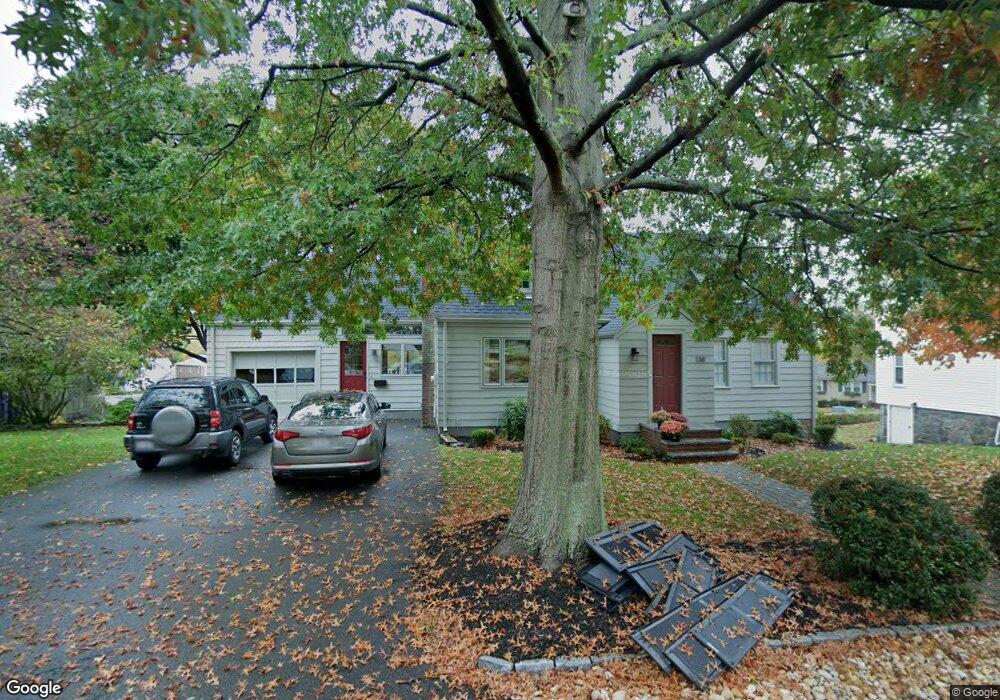 138 Elm St, Wakefield, MA 01880 - photo 1