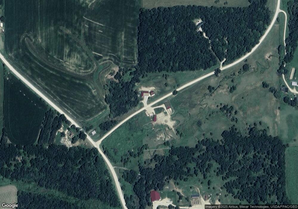 11587 Deer Rd, Mabel, MN 55954 - photo 1