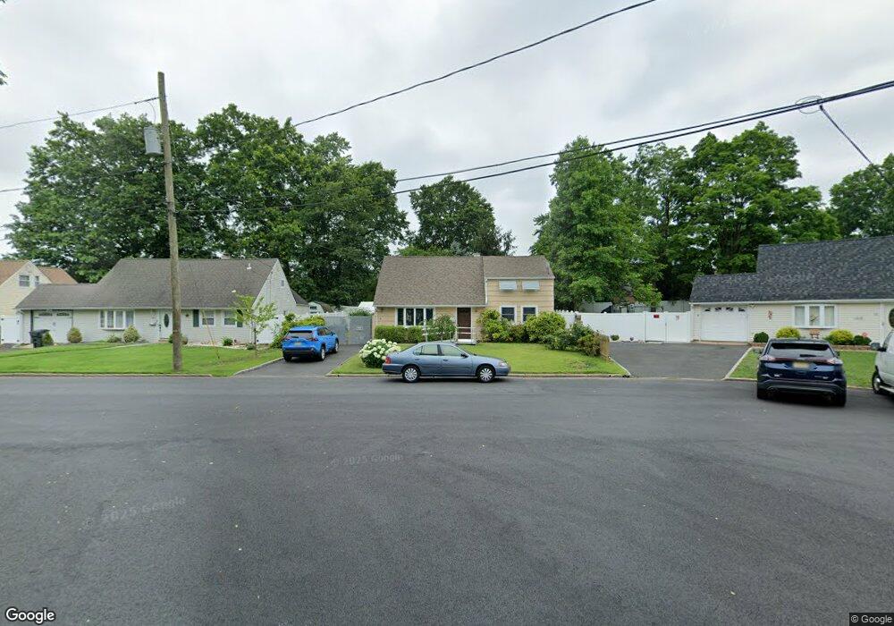 29 Autumn Ct, Colonia, NJ 07067 - photo 1