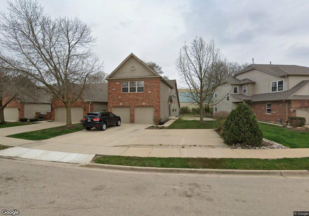 1247 Oakleaf Ct, Aurora, IL 60506 - photo 1