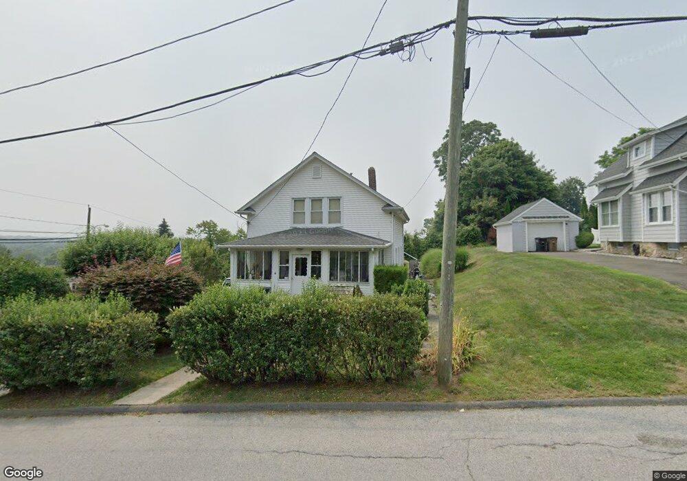 4 Cleveland St, Stamford, CT 06907 - photo 1
