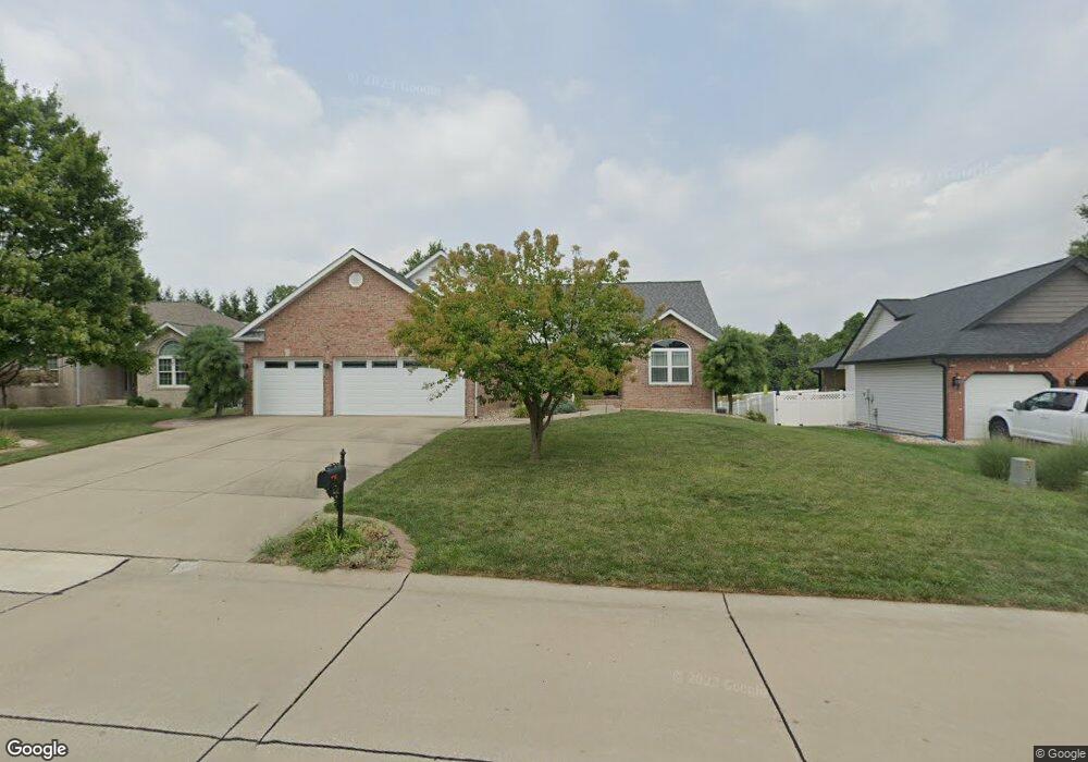 115 Stonebridge Manor Dr, Maryville, IL 62062 - photo 1