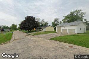 604 Fox Dr, Springville, IA 52336