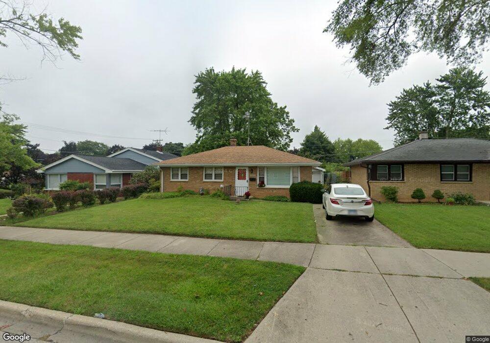 2045 Linden Ave, Waukegan, IL 60087 - photo 1