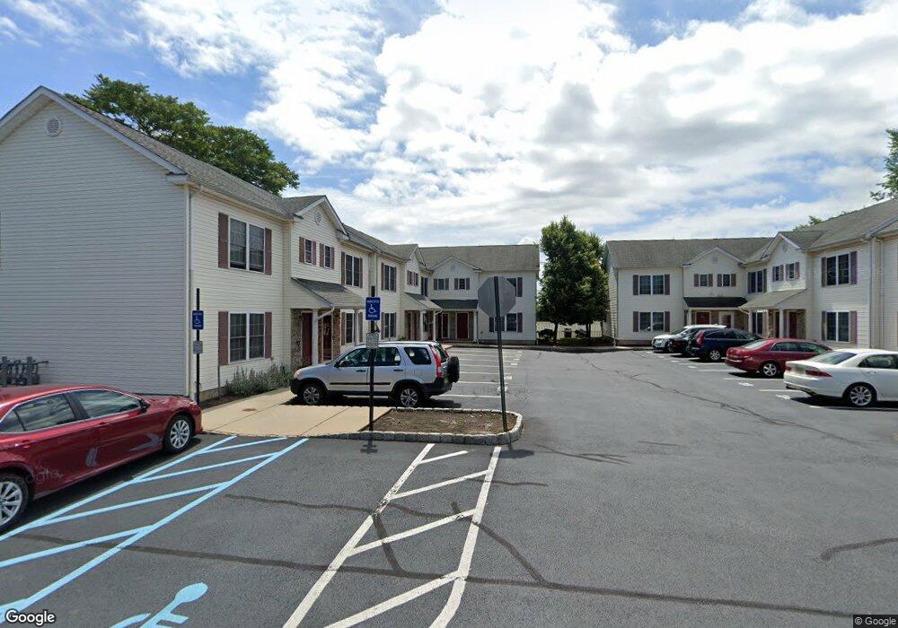 8B Henry St, Somerset, NJ 08873 - photo 1