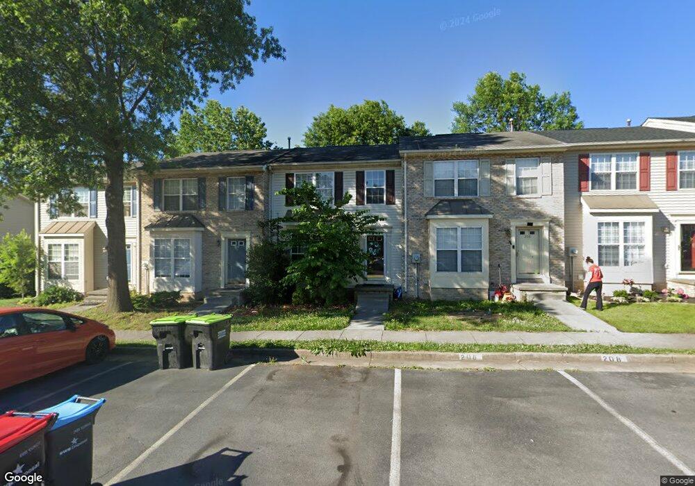 210 Sutton Ct, Winchester, VA 22601 - photo 1