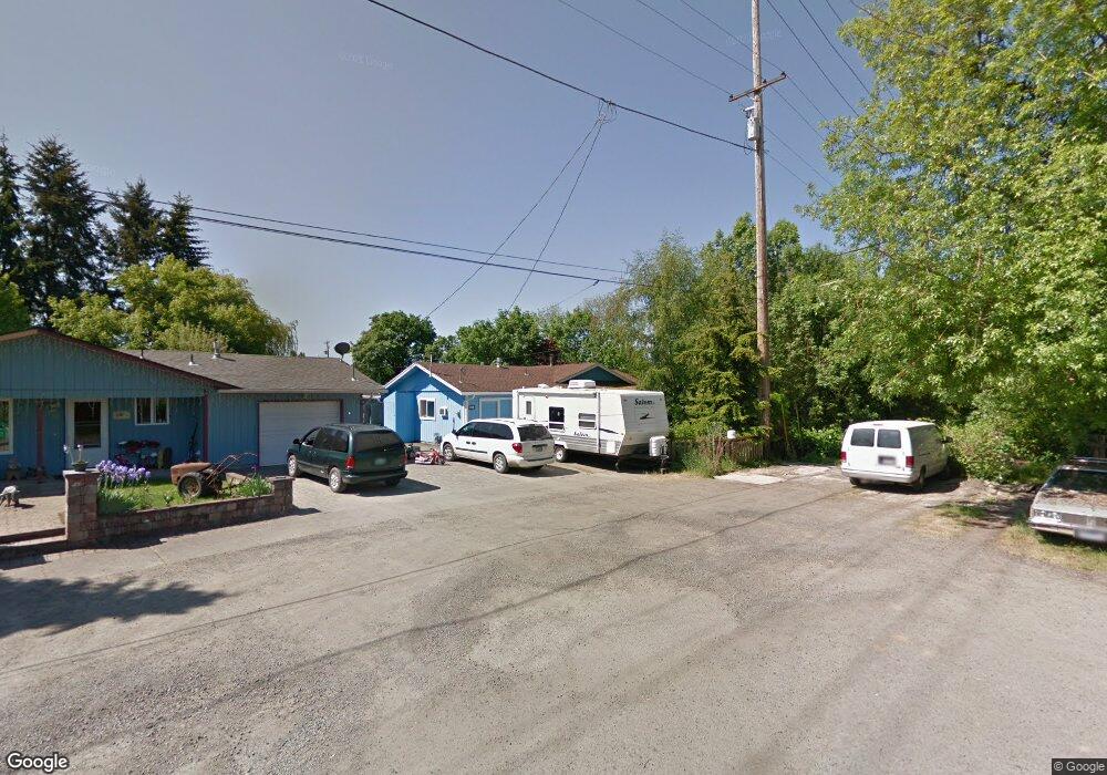 761 E St, Independence, OR 97351 - photo 1