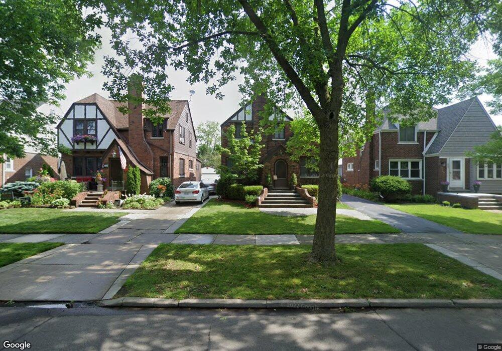 464 Calvin Ave, Grosse Pointe Farms, MI 48236 - photo 1