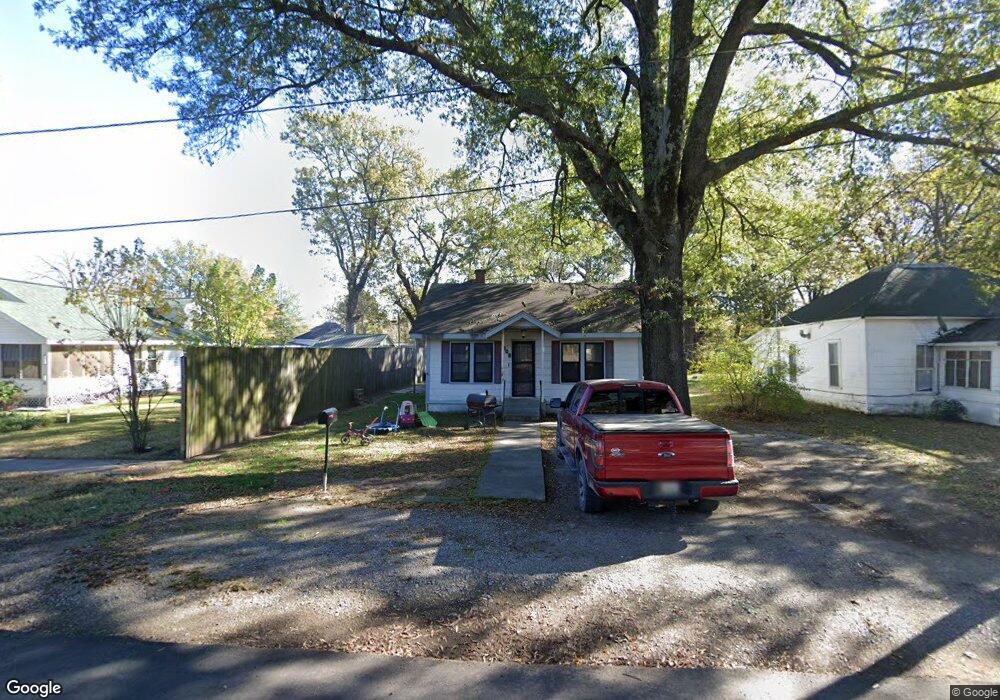 305 S Rose St, Stuttgart, AR 72160 - photo 1