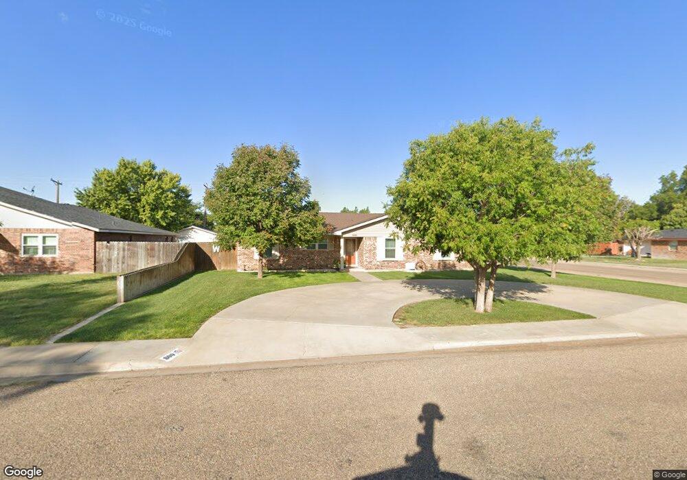 800 Bennett Dr, Dumas, TX 79029 - photo 1