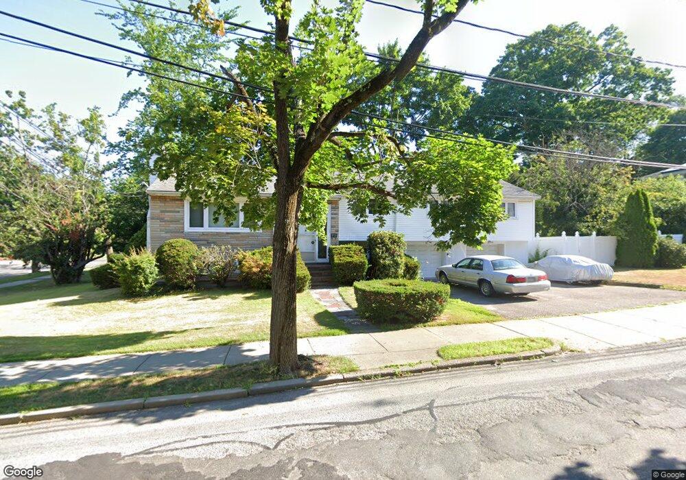 8 Hartman Rd, Newton Center, MA 02459 - photo 1