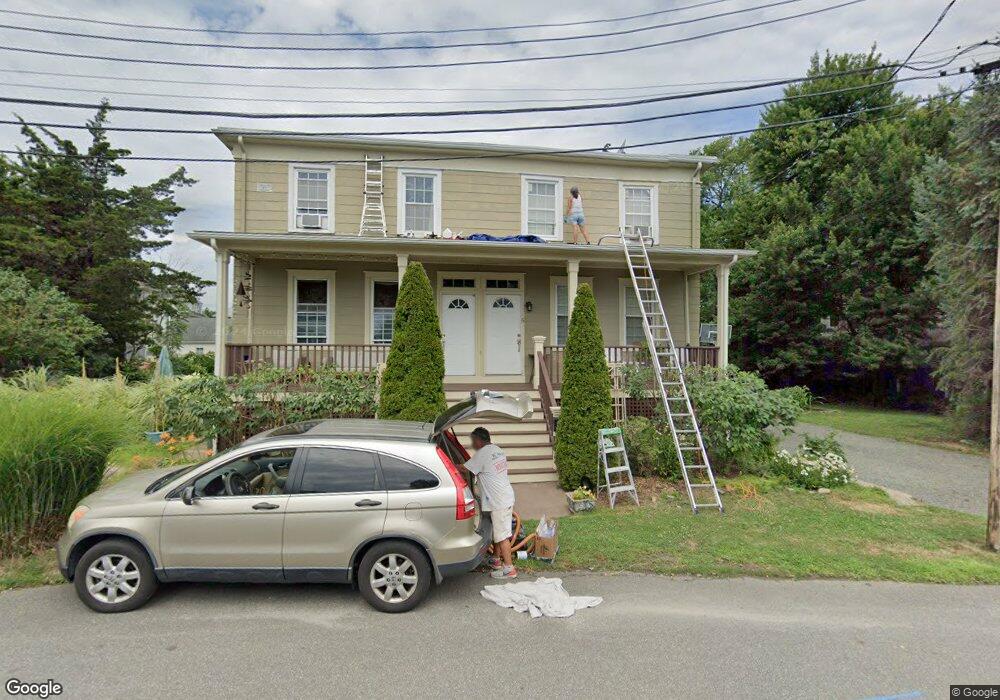 7 Calderwood Ct, Bridgeport, CT 06605 - photo 1