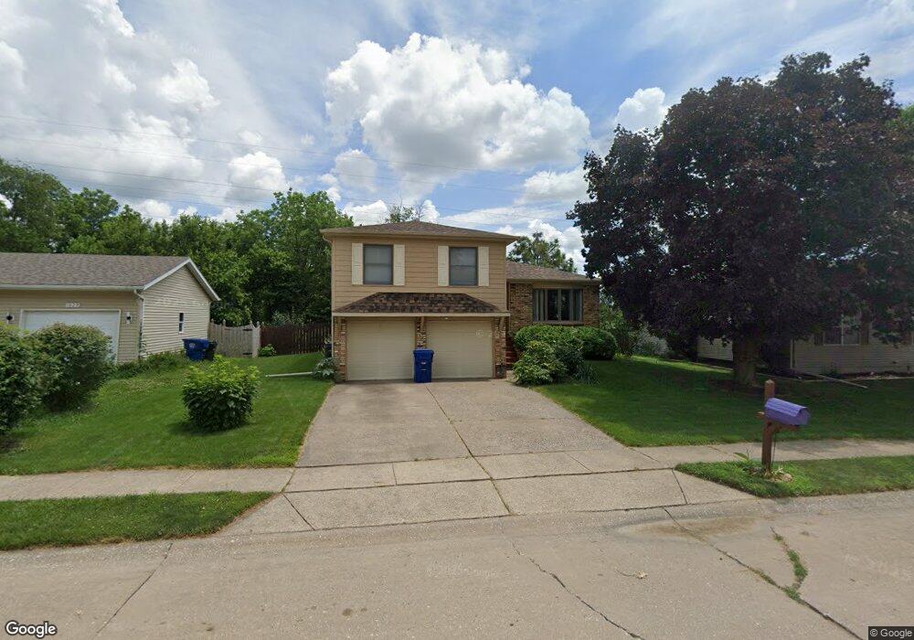 1023 N Stark St, Davenport, IA 52804 - photo 1