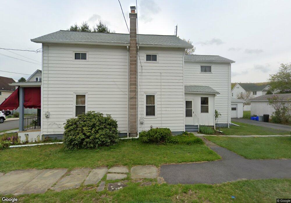 142 Monroe St, Archbald, PA 18403 - photo 1