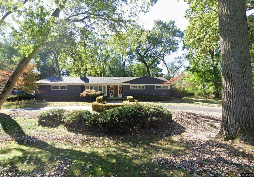 6848 Orinoco Cir, Bloomfield Hills, MI 48301 - photo 1