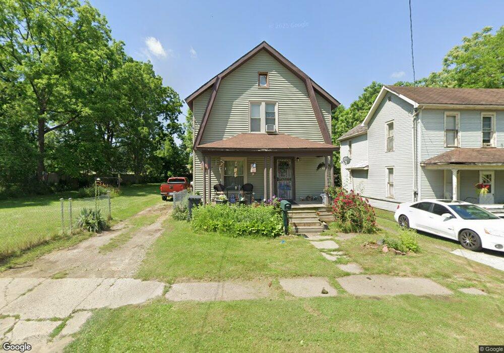702 Hazelton St, Flint, MI 48503 - photo 1