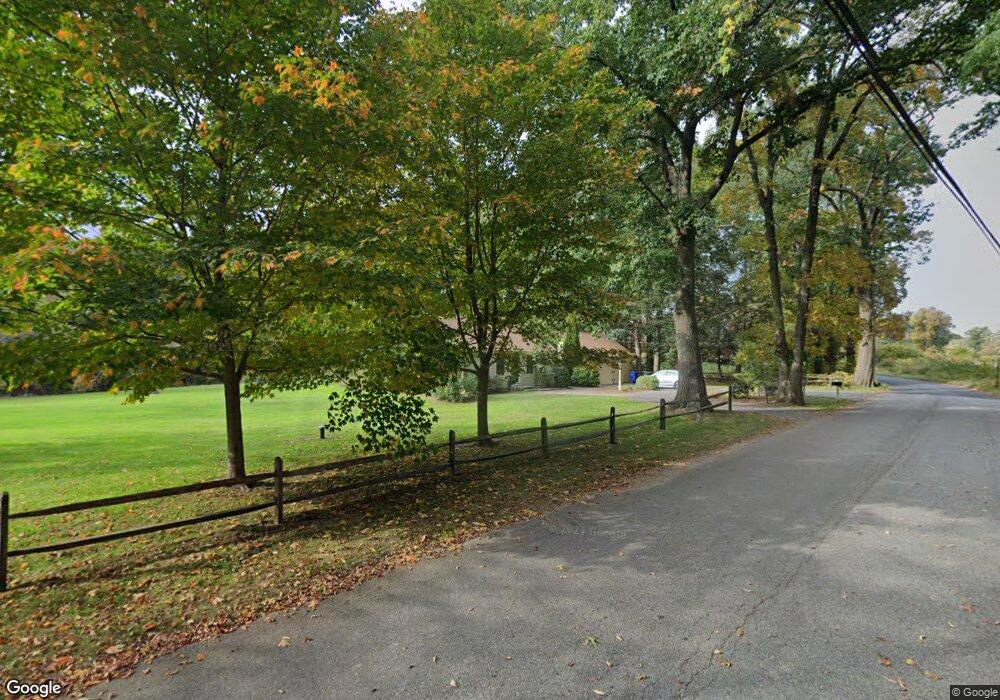 236 Tyott Rd, Pomfret Center, CT 06259 - photo 1