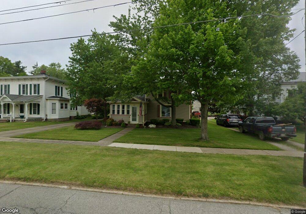 67 E Walnut St, Jefferson, OH 44047 - photo 1