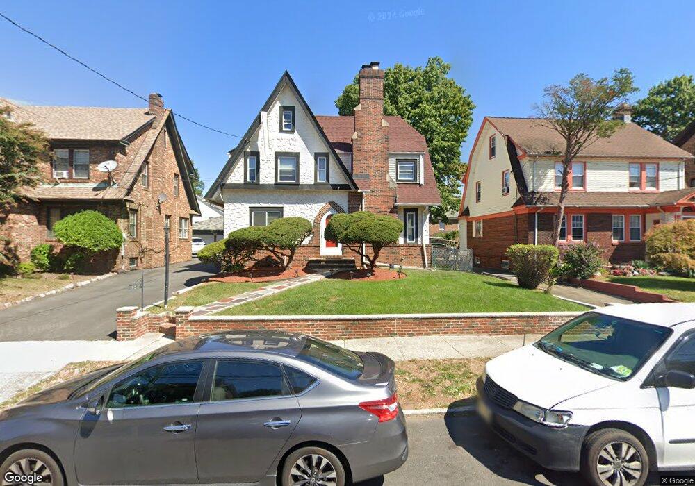 121 Keer Ave unit 123, Newark, NJ 07112 - photo 1