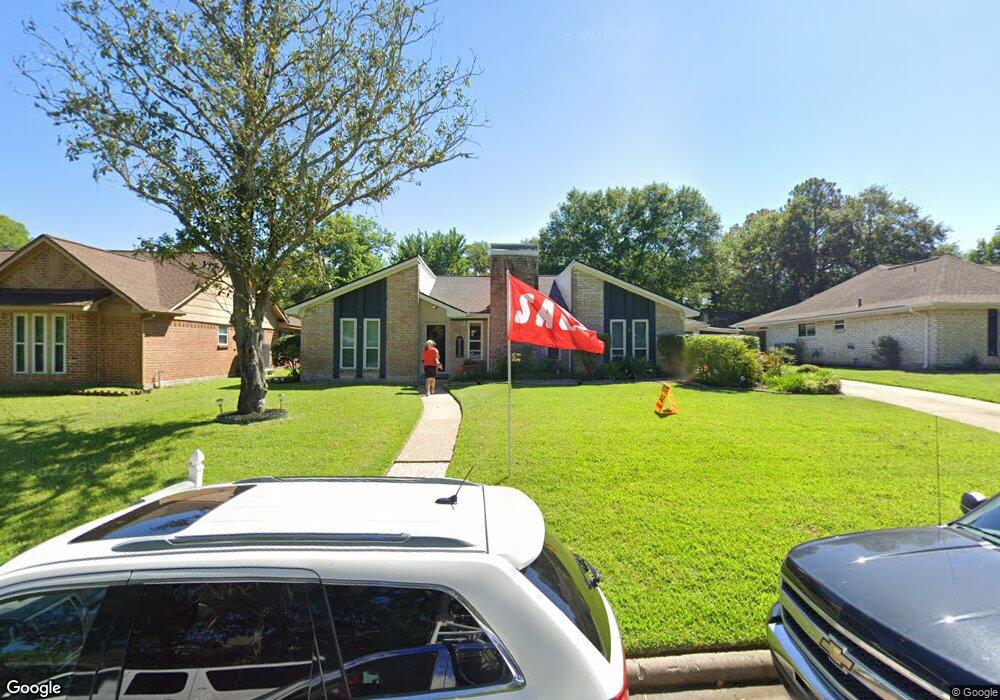 5419 Apple Blossom Ln, Friendswood, TX 77546 - photo 1