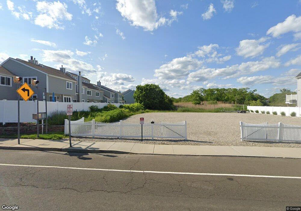 106 Merwin Ave unit B, Milford, CT 06460 - photo 1