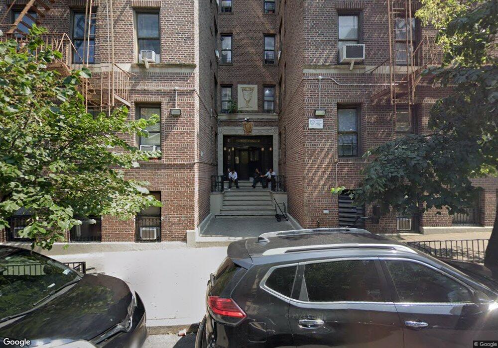 2420 Creston Ave unit 4-A, Bronx, NY 10468 - photo 1