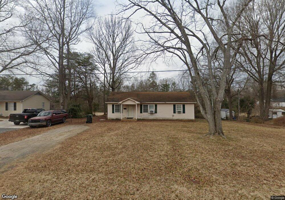 106 Bratton St, Clover, SC 29710 - photo 1