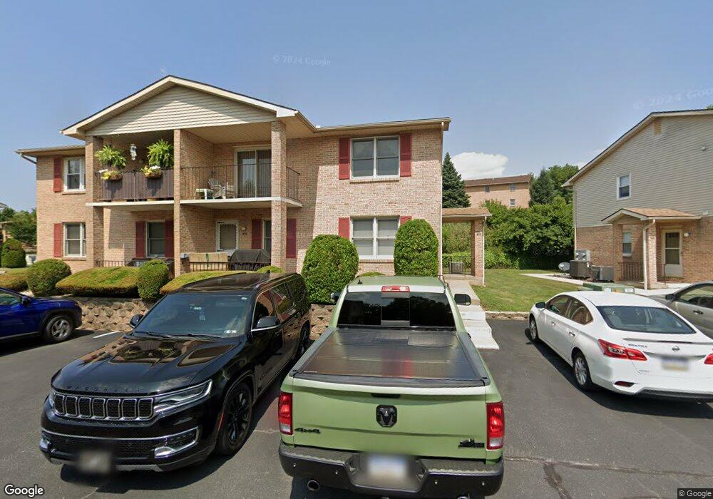 3422 Nicholas Ct, Easton, PA 18045 - photo 1