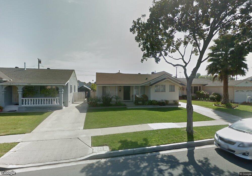 5128 Verdura Ave, Lakewood, CA 90712 - photo 1