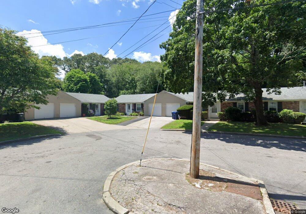 115 Keystone Dr unit 115, Warwick, RI 02889 - photo 1