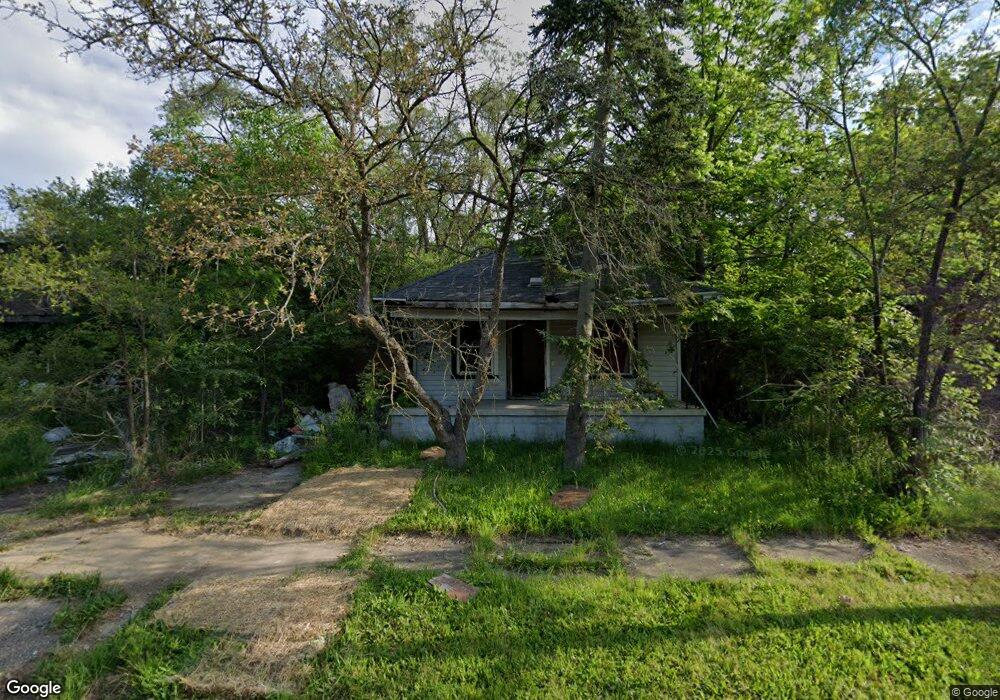 321 E Lorado Ave, Flint, MI 48505 - photo 1