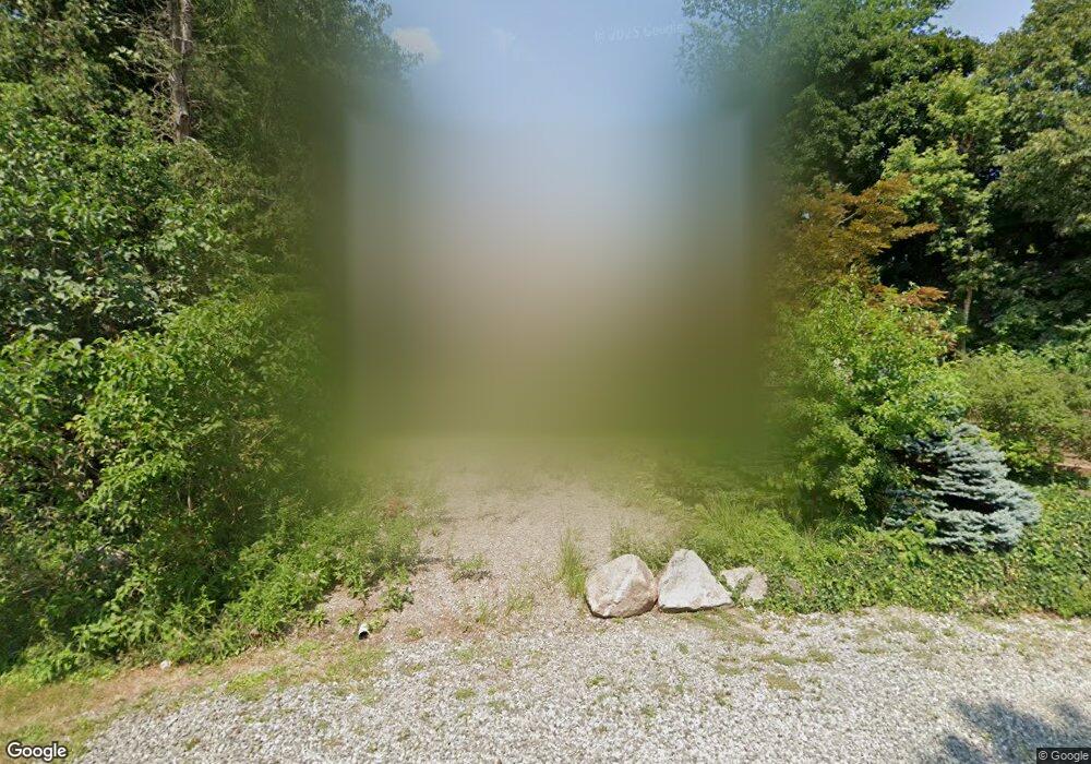 231 Concord Rd, Bloomfield Hills, MI 48304 - photo 1